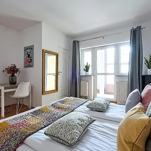 Urban Nest Radziwillowska 12 Краков